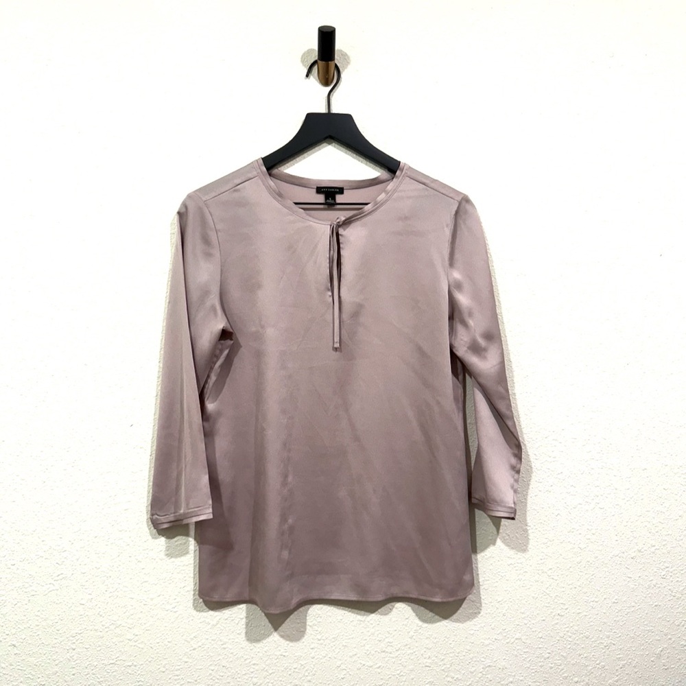 Ann Taylor Dusty Mauve Blush Lillac Blouse in Soft Sheen 3/4 Sleeve Tie Neck